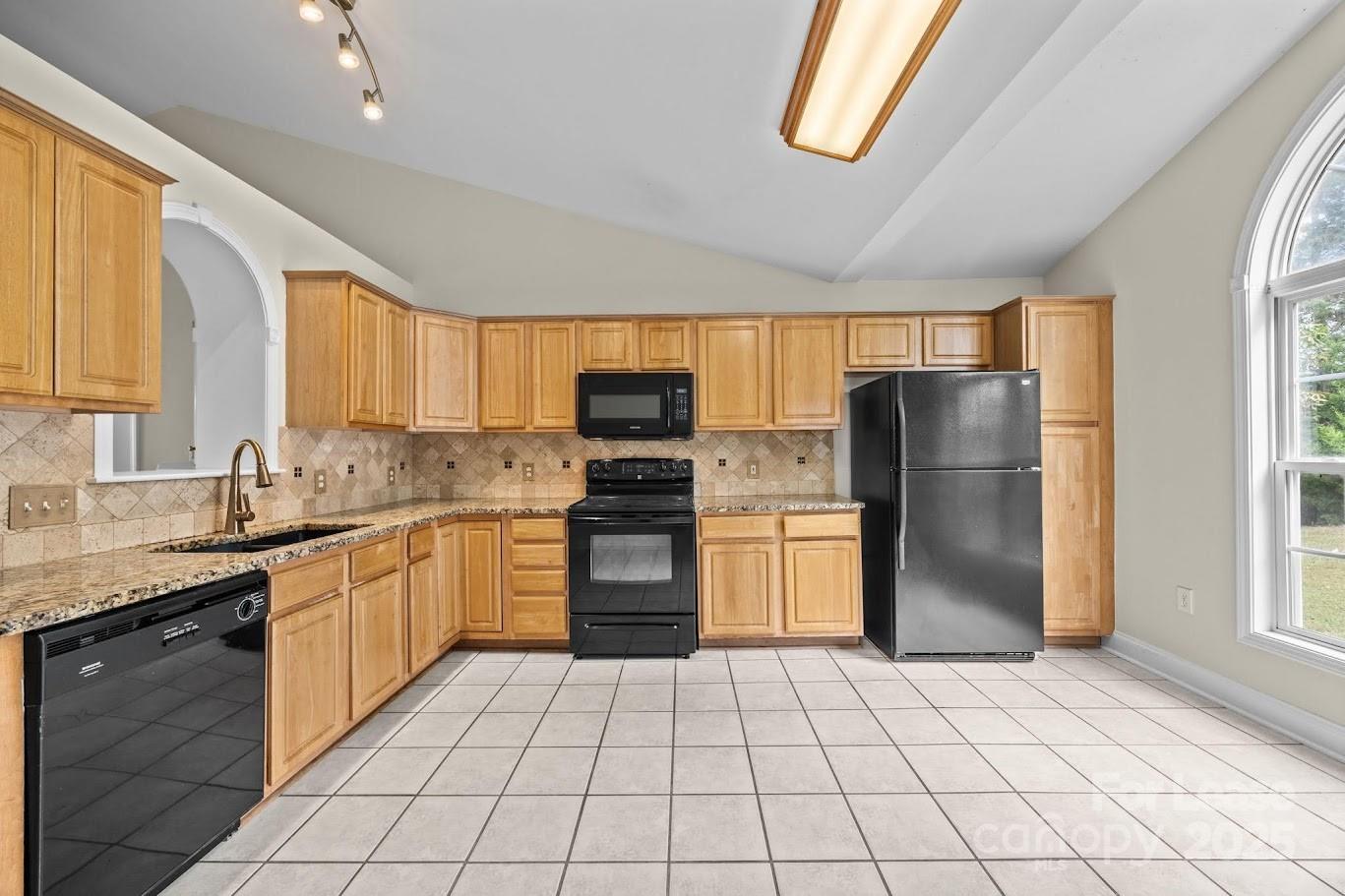 St Andrews Place - Residential Lease