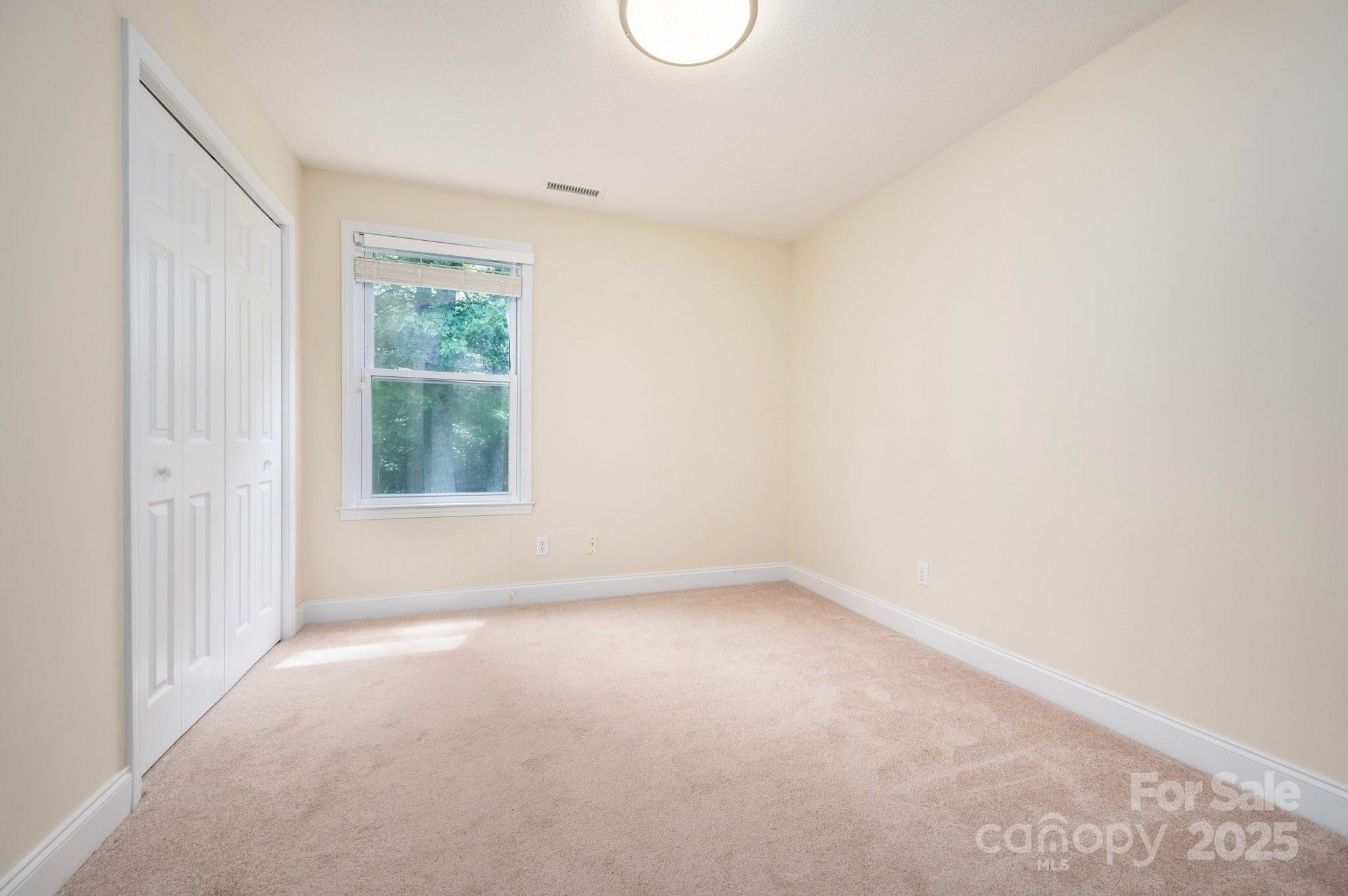 Honeysuckle Hollow - Residential