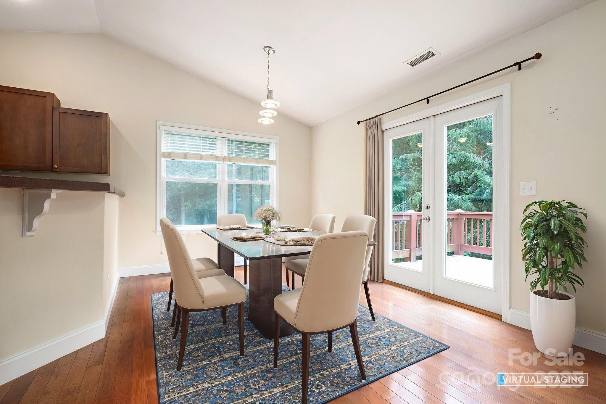 Honeysuckle Hollow - Residential