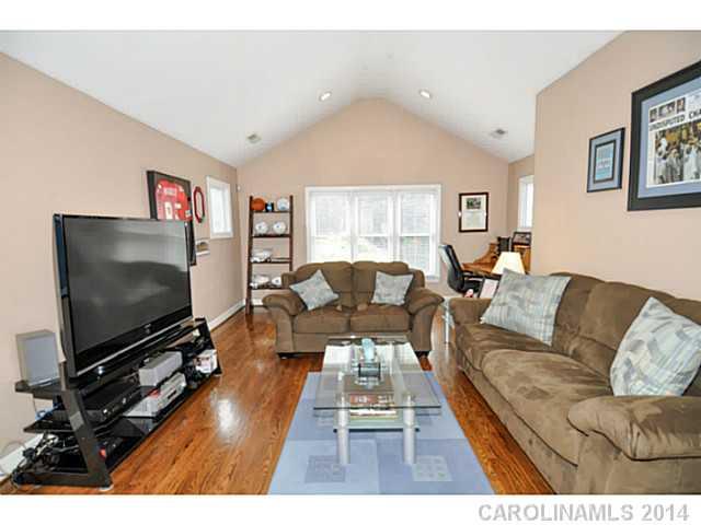 Blue Stone Harbor - Residential