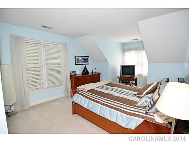 Blue Stone Harbor - Residential