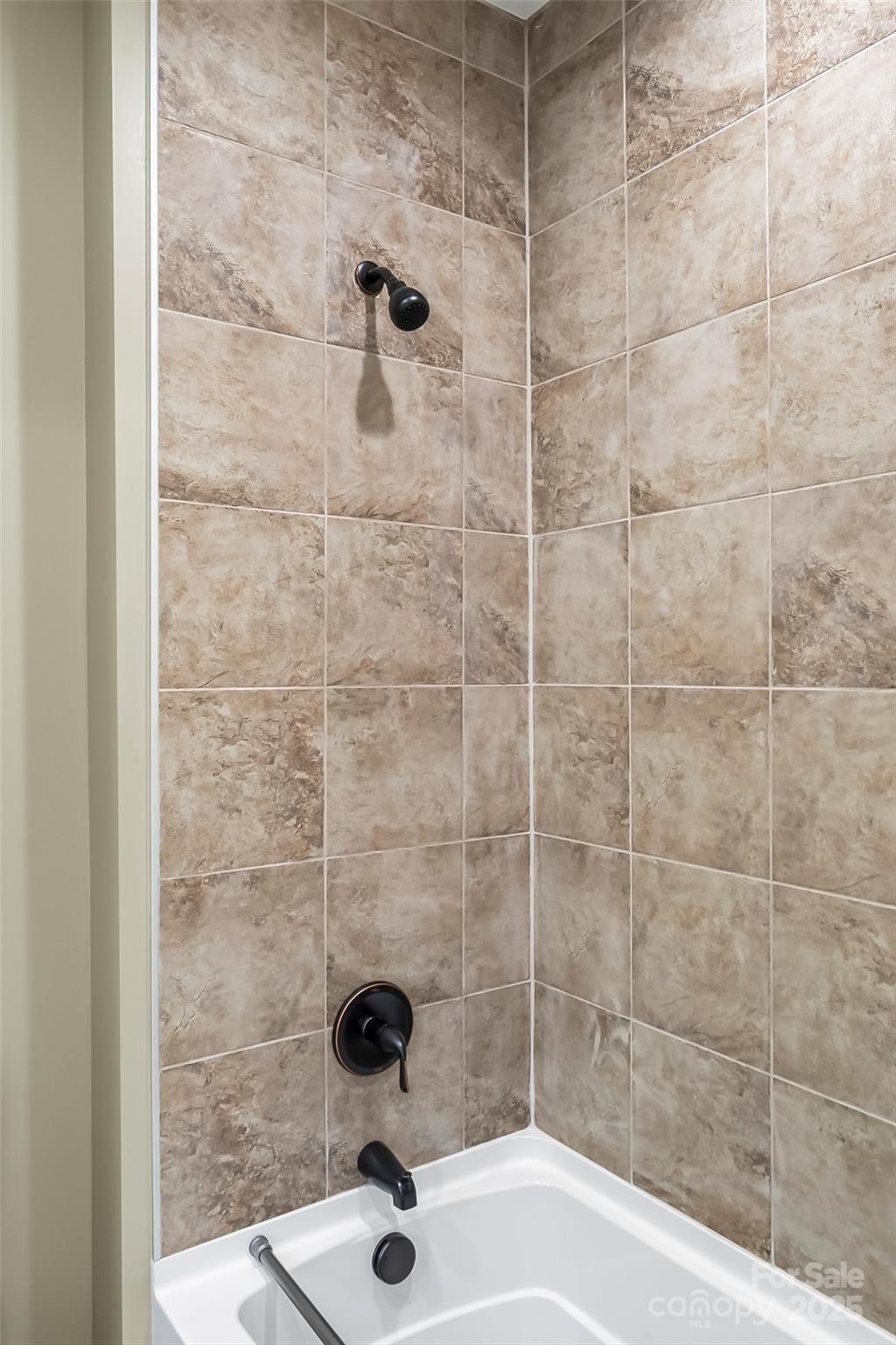 Linville Falls Mountain Club and Preserve - Residential