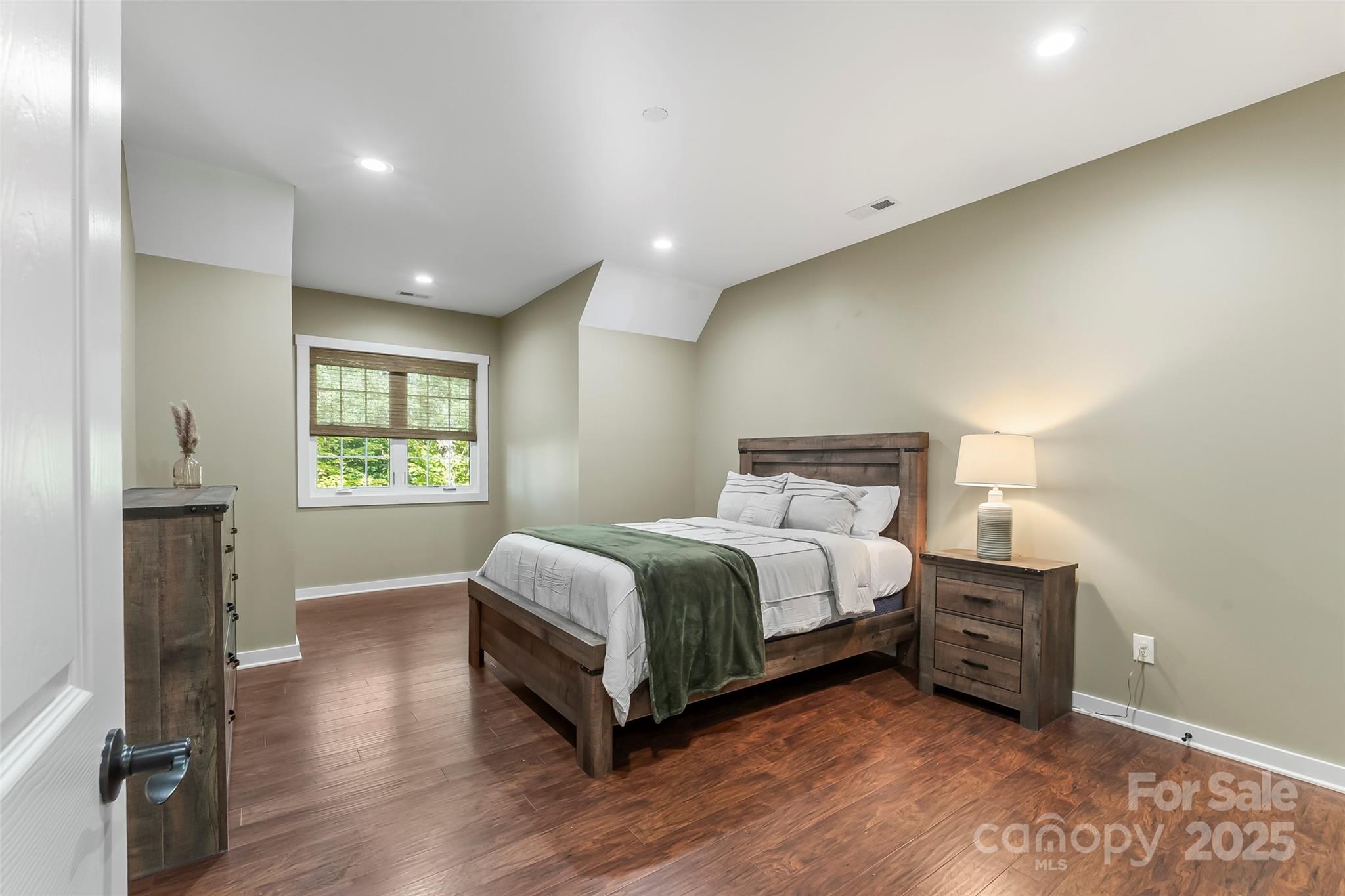 Linville Falls Mountain Club and Preserve - Residential