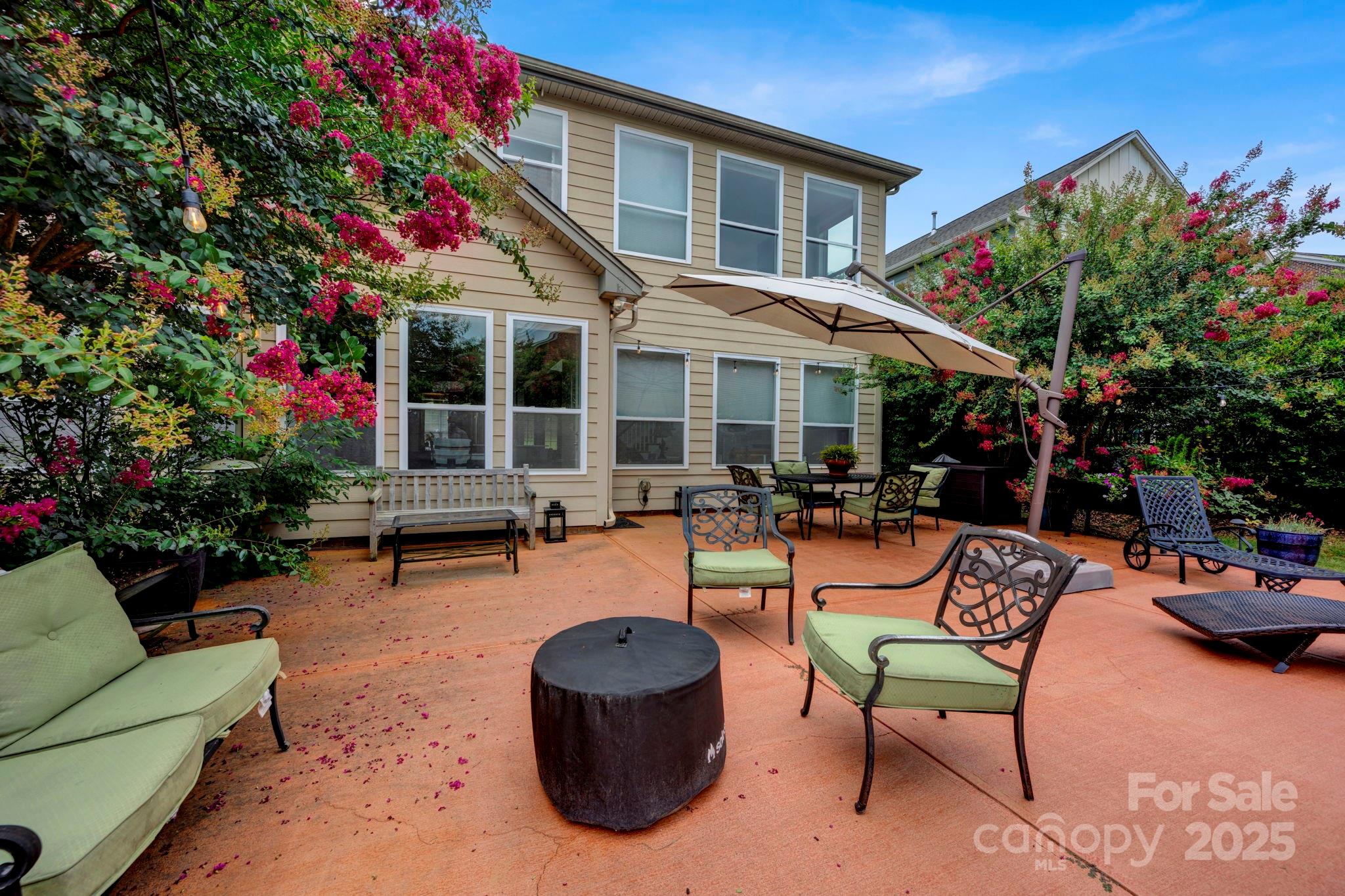 Shelly Woods - Residential