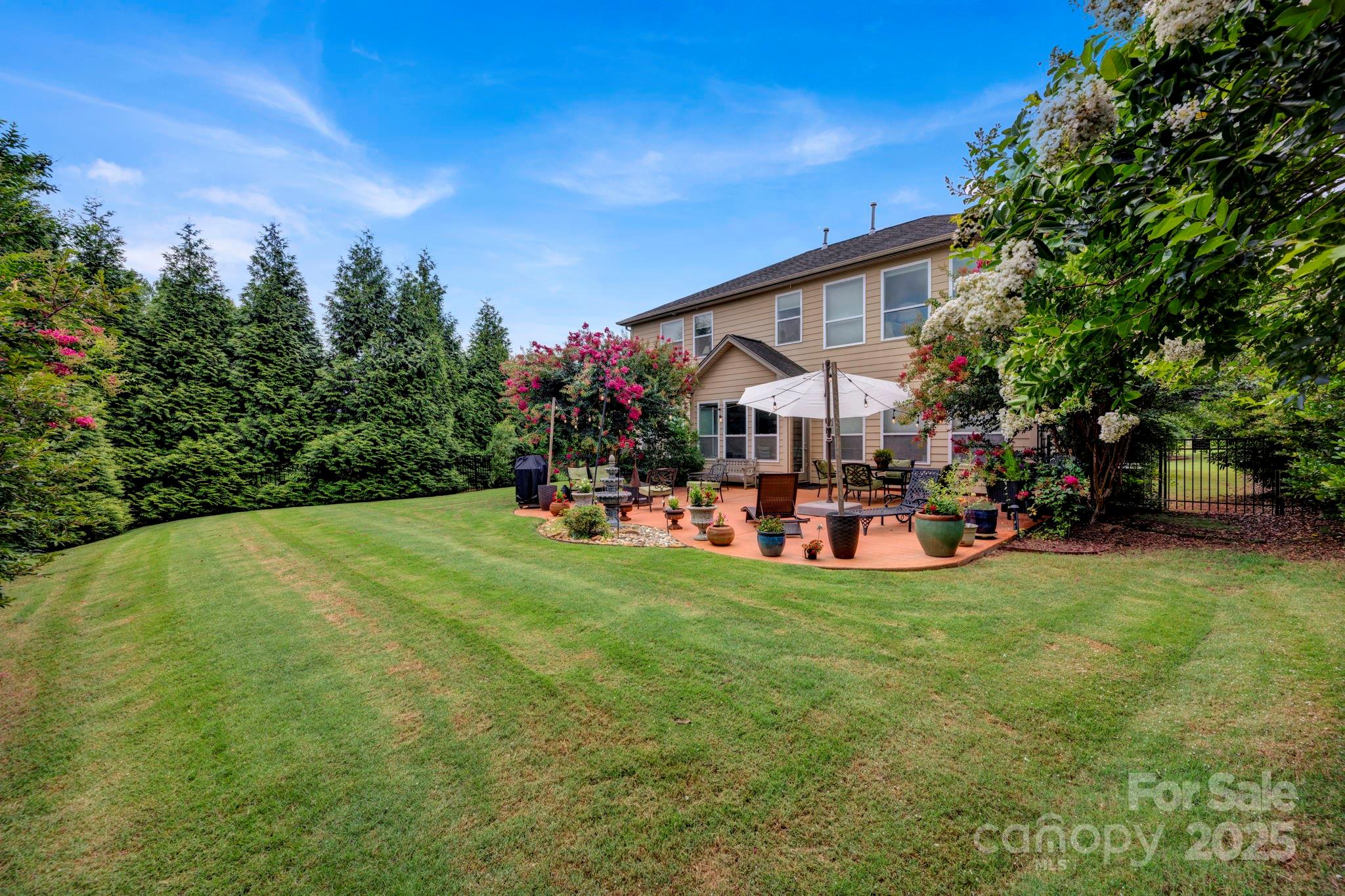 Shelly Woods - Residential