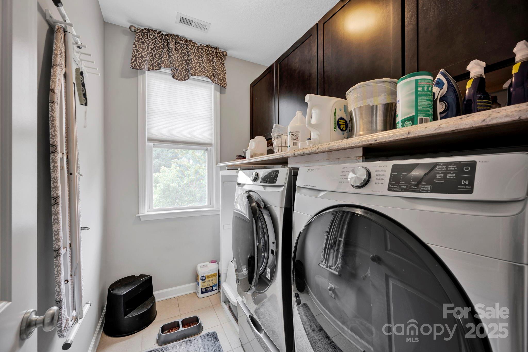 Shelly Woods - Residential