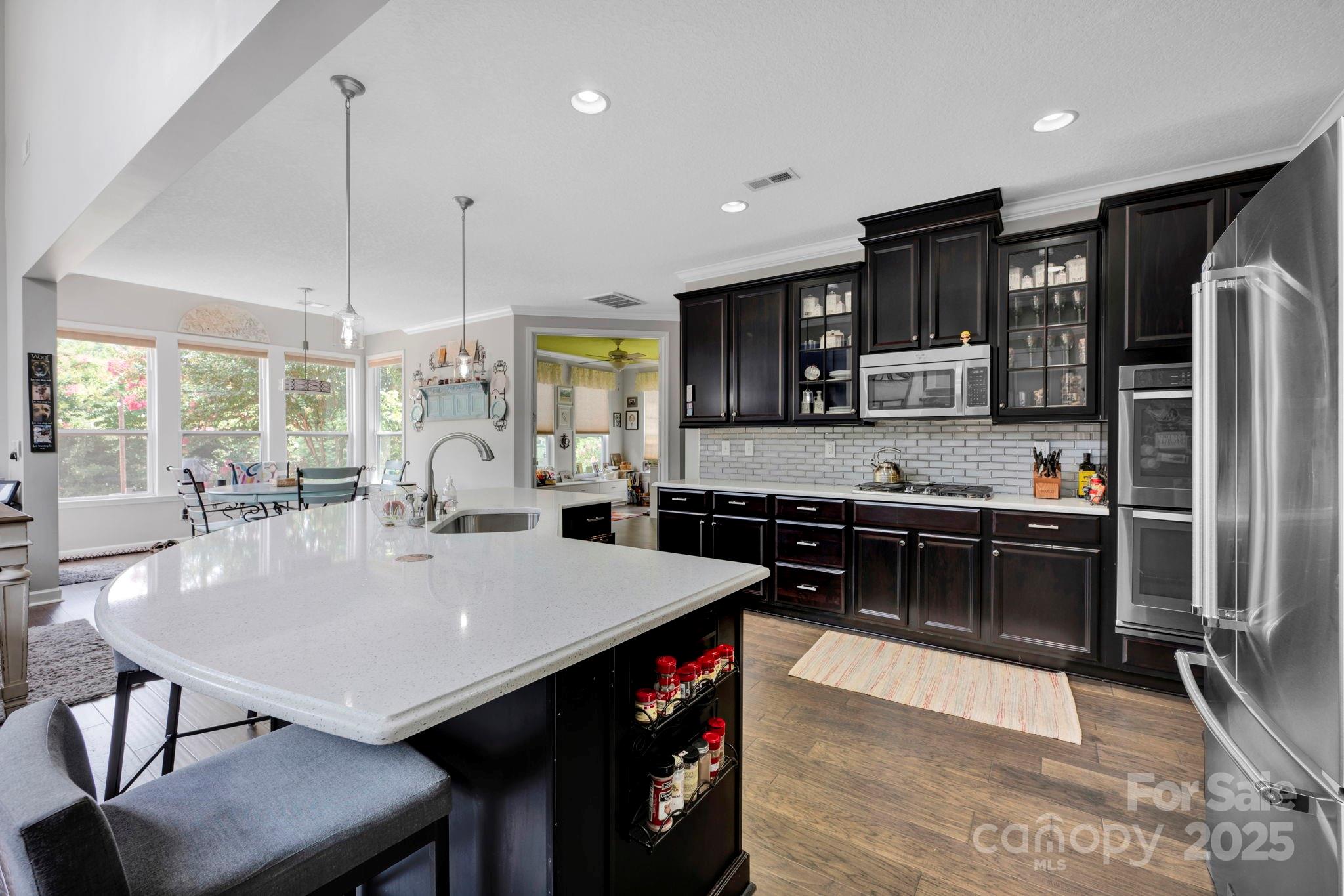 Shelly Woods - Residential