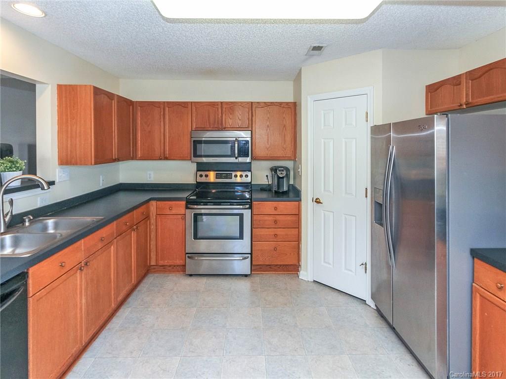 Houston Hills - Residential