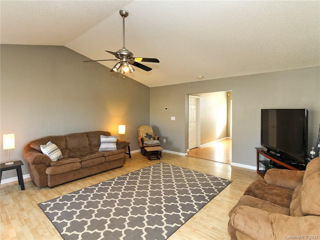 Houston Hills - Residential