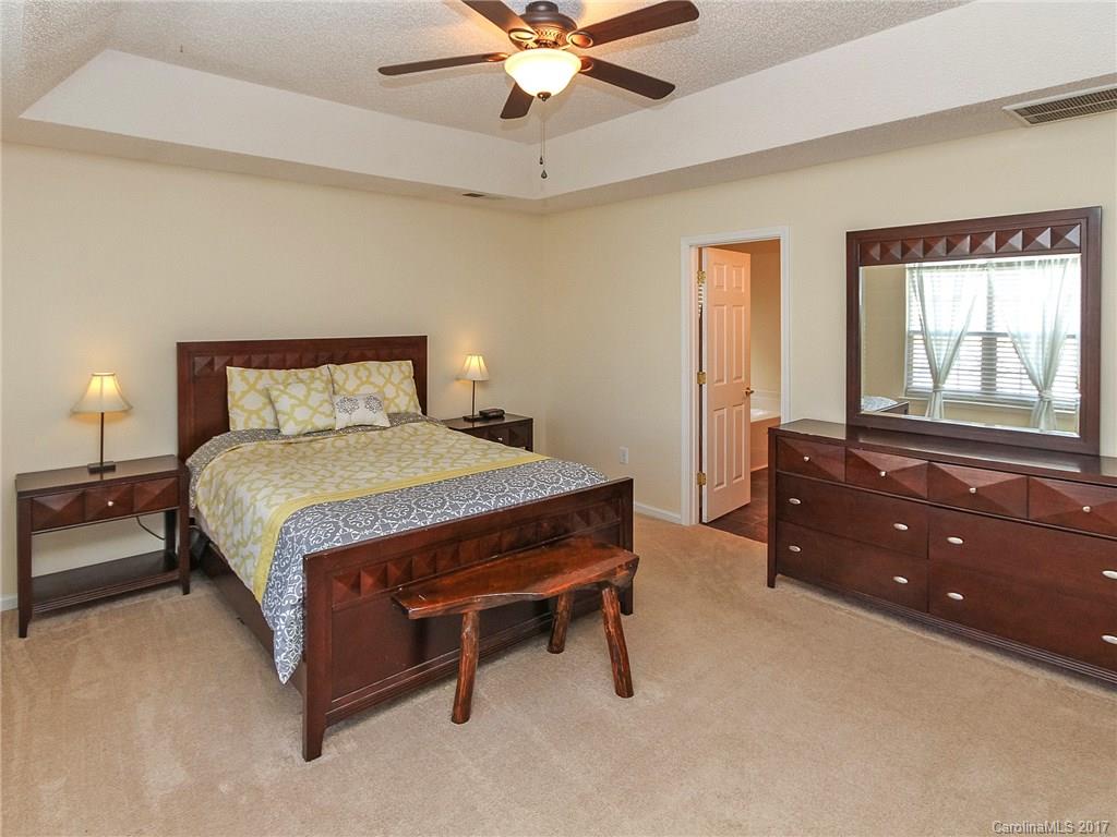 Houston Hills - Residential