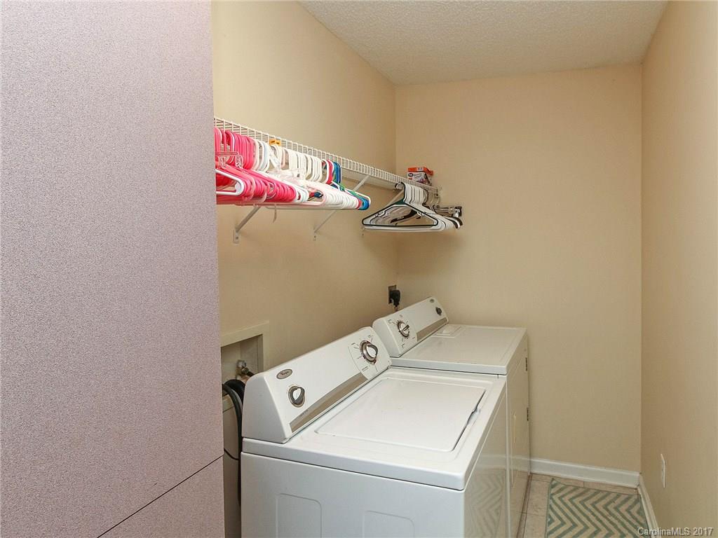 Houston Hills - Residential