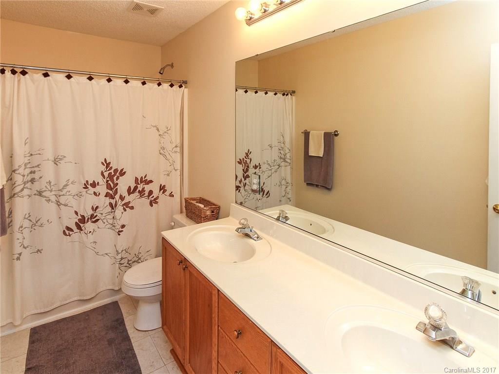 Houston Hills - Residential