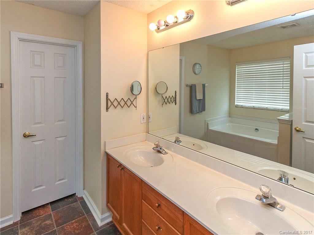 Houston Hills - Residential