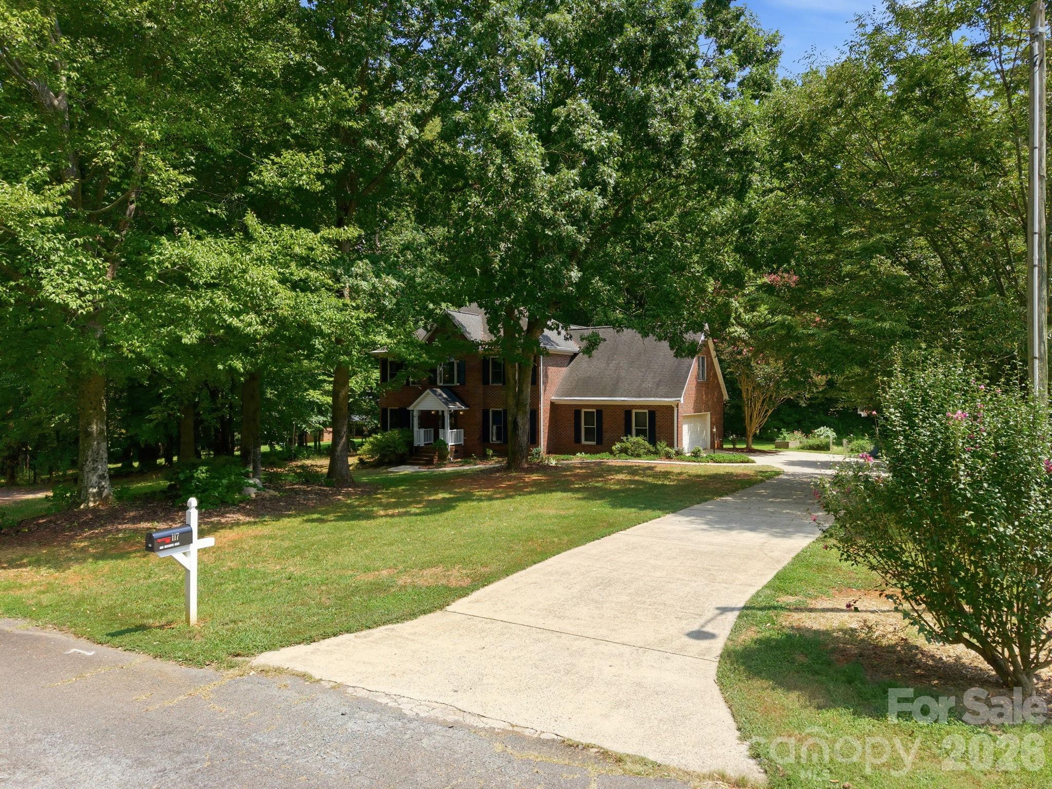 117 Carriage Lane