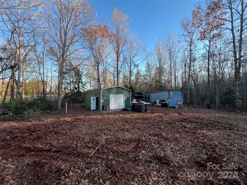 A home in Bostic