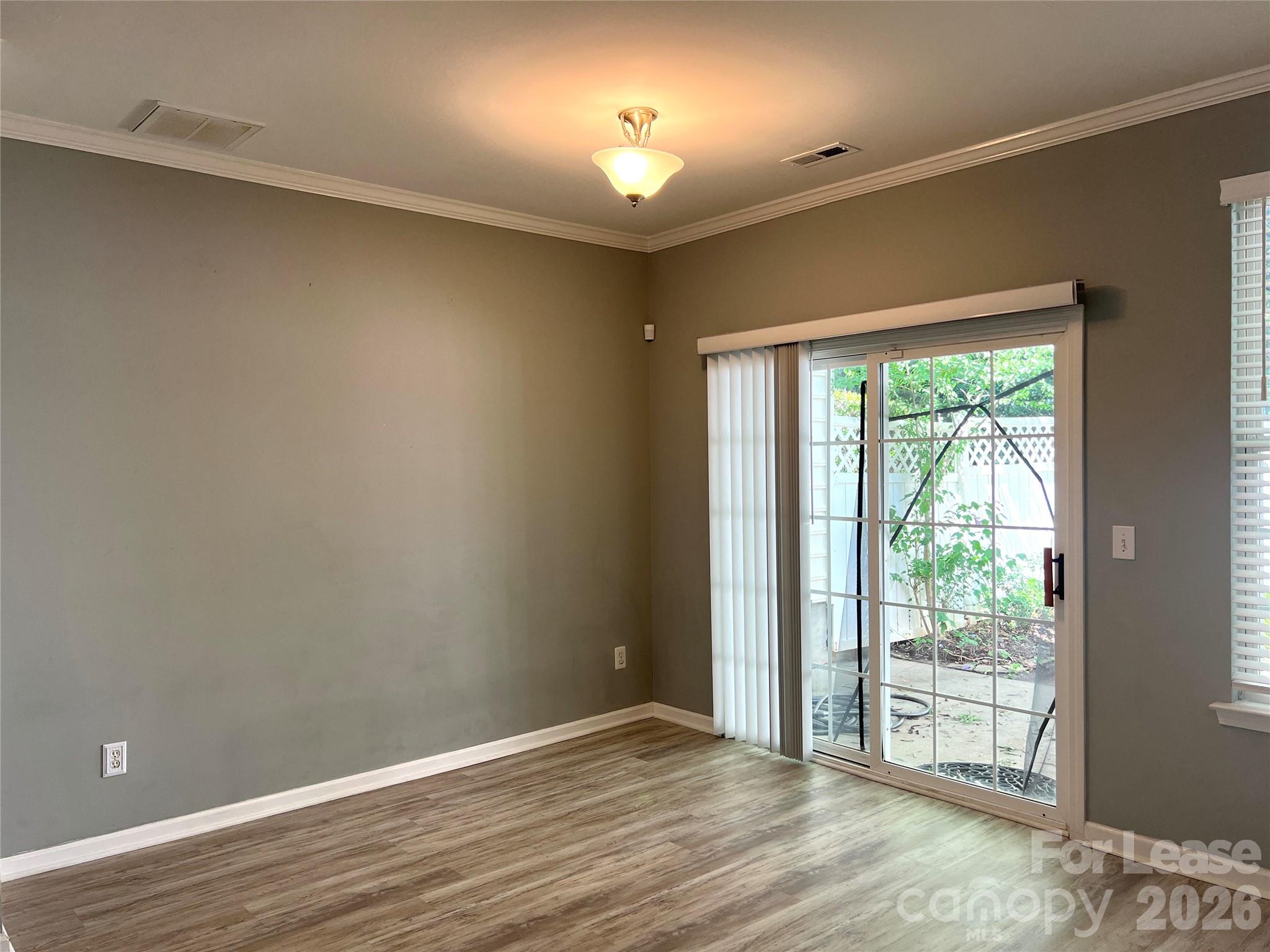 Villages of Avonlea - Residential Lease