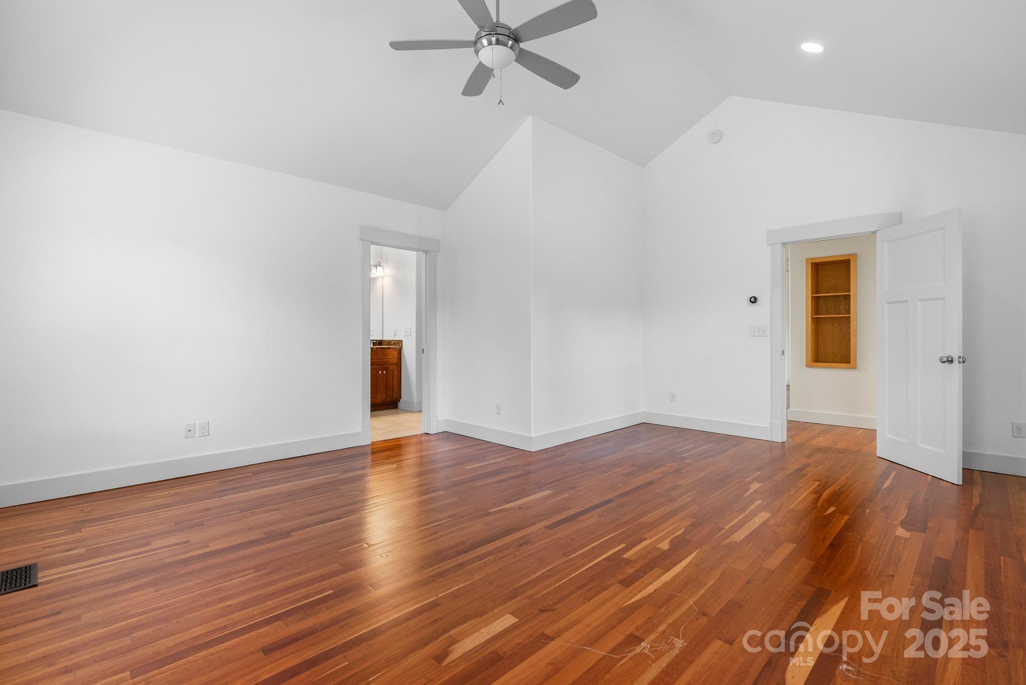 Zander Way - Residential