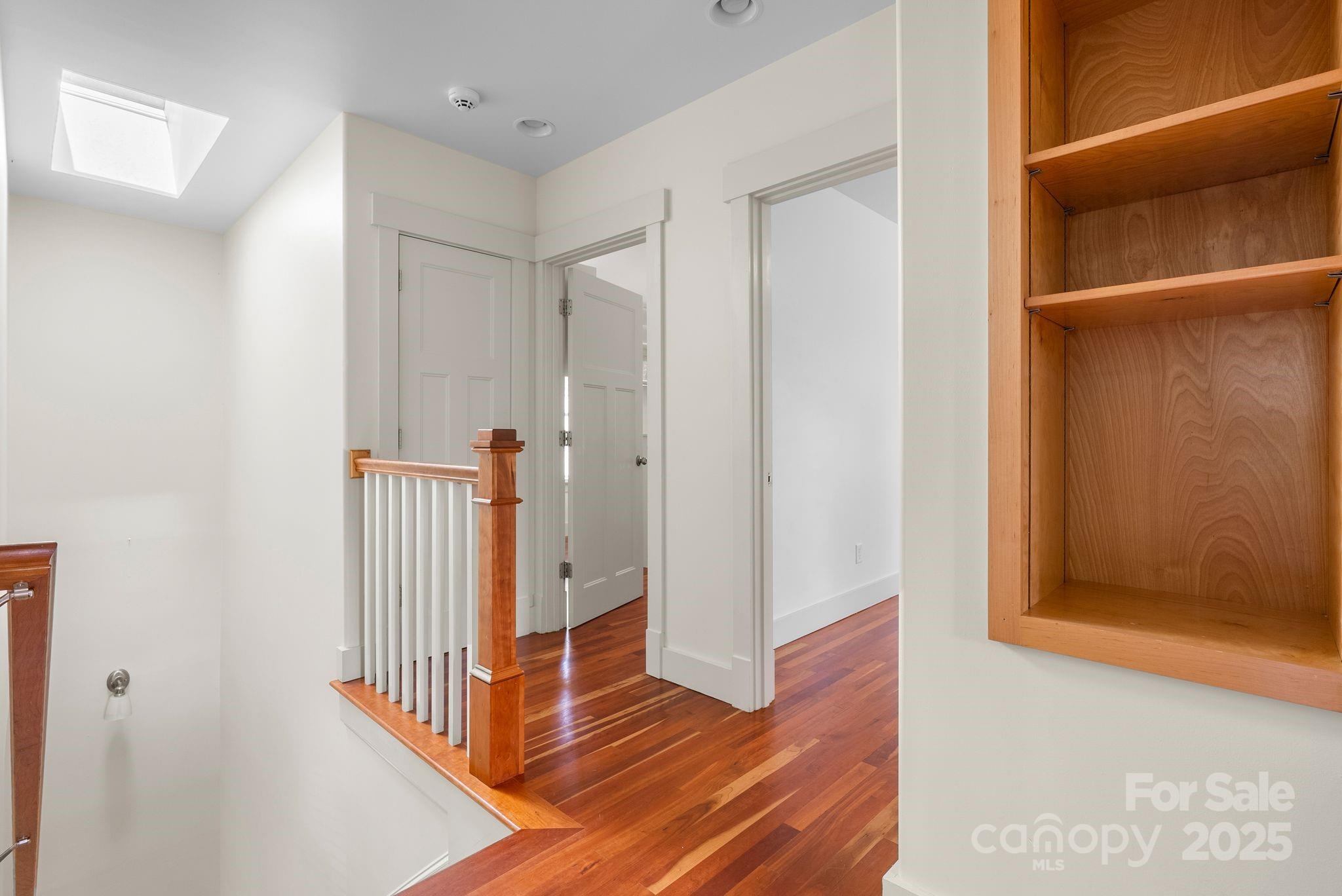 Zander Way - Residential