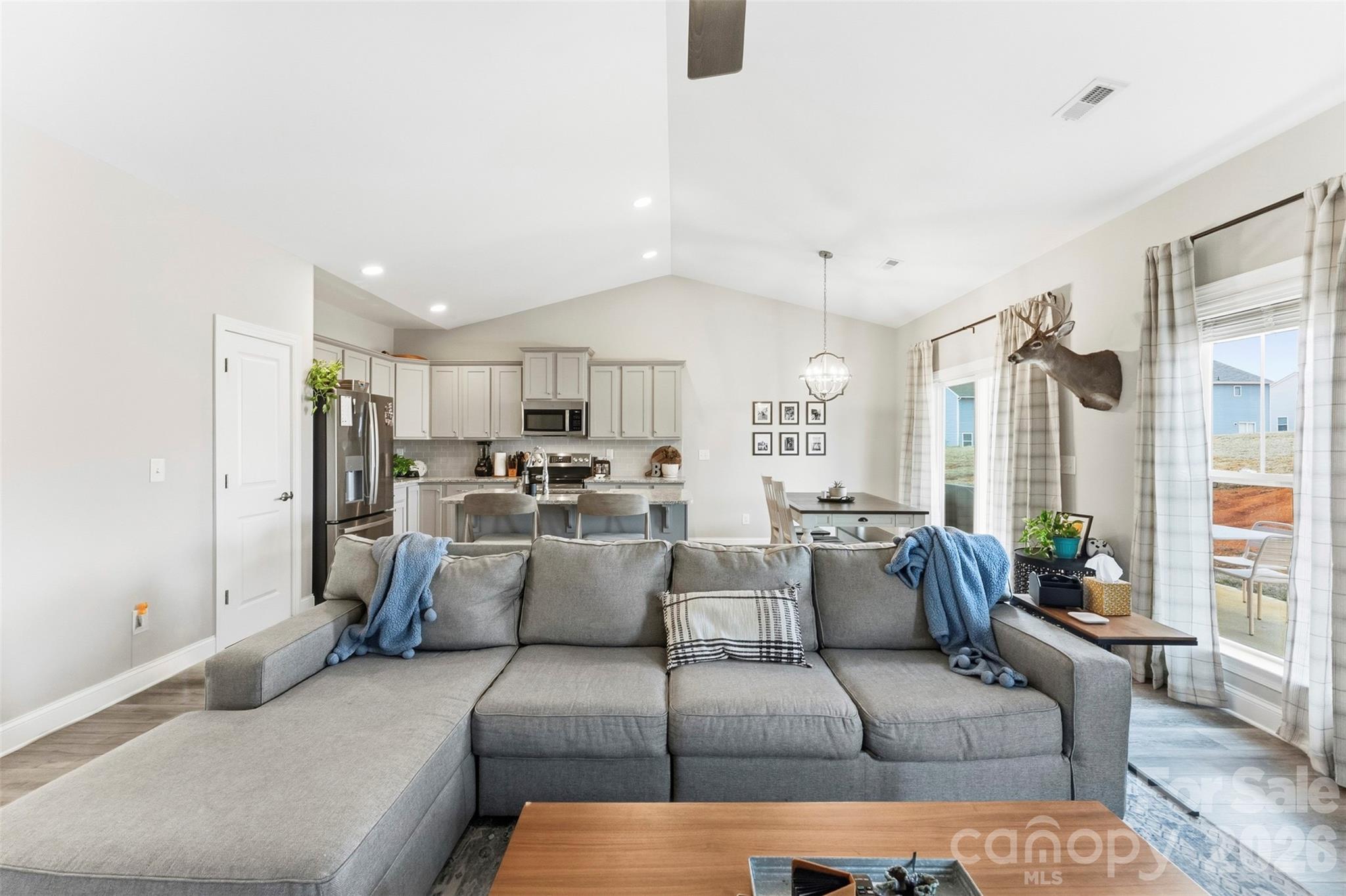 Kings Crossing - Residential