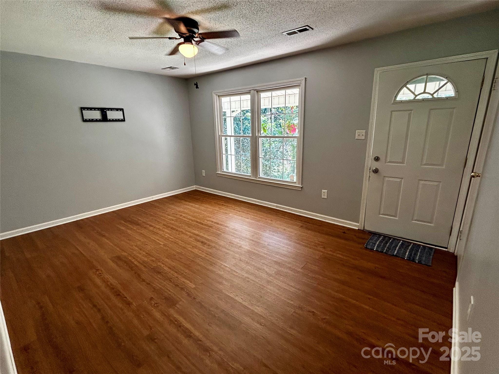 1568 Conway Court