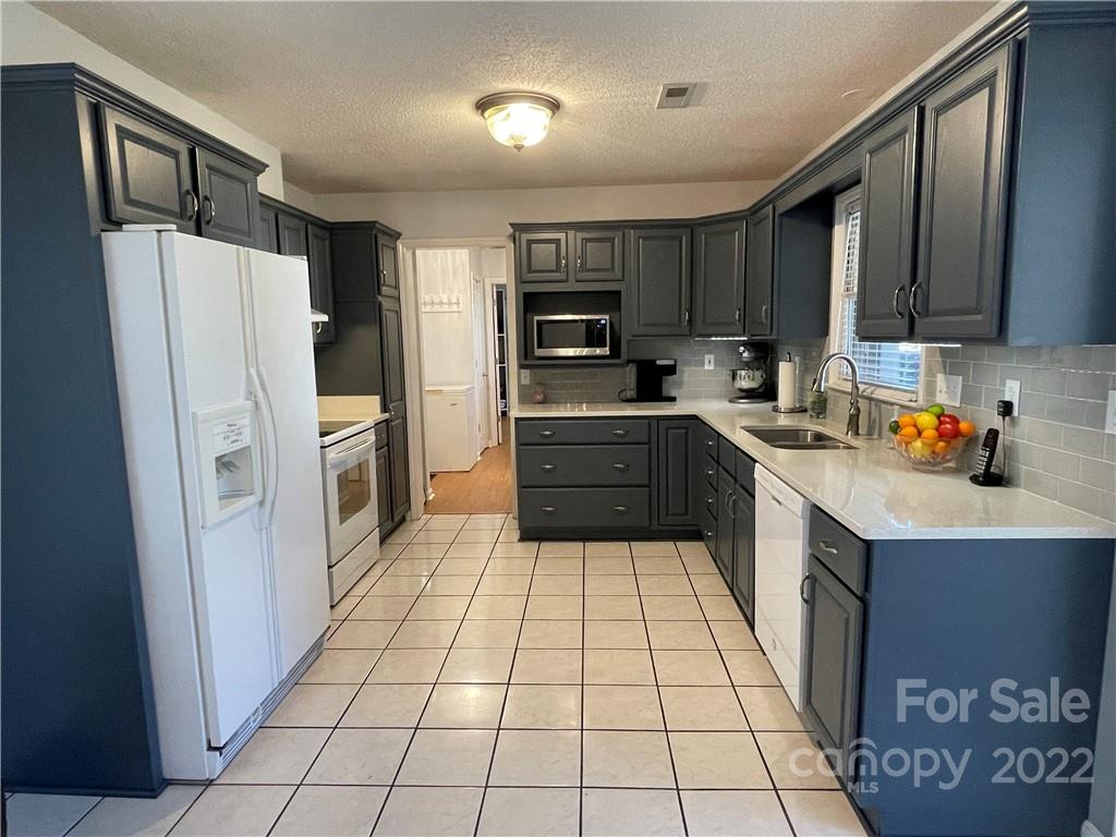 Stablegate Farms - Residential