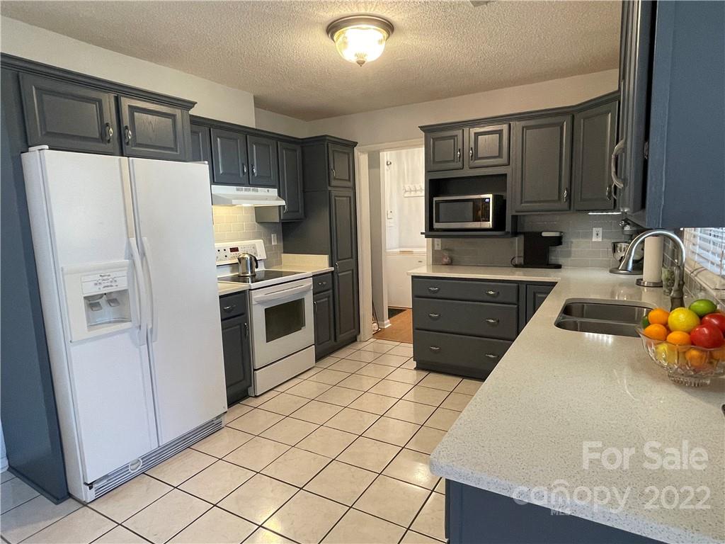 Stablegate Farms - Residential