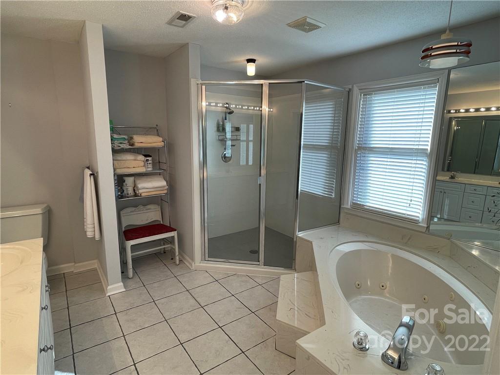 Stablegate Farms - Residential