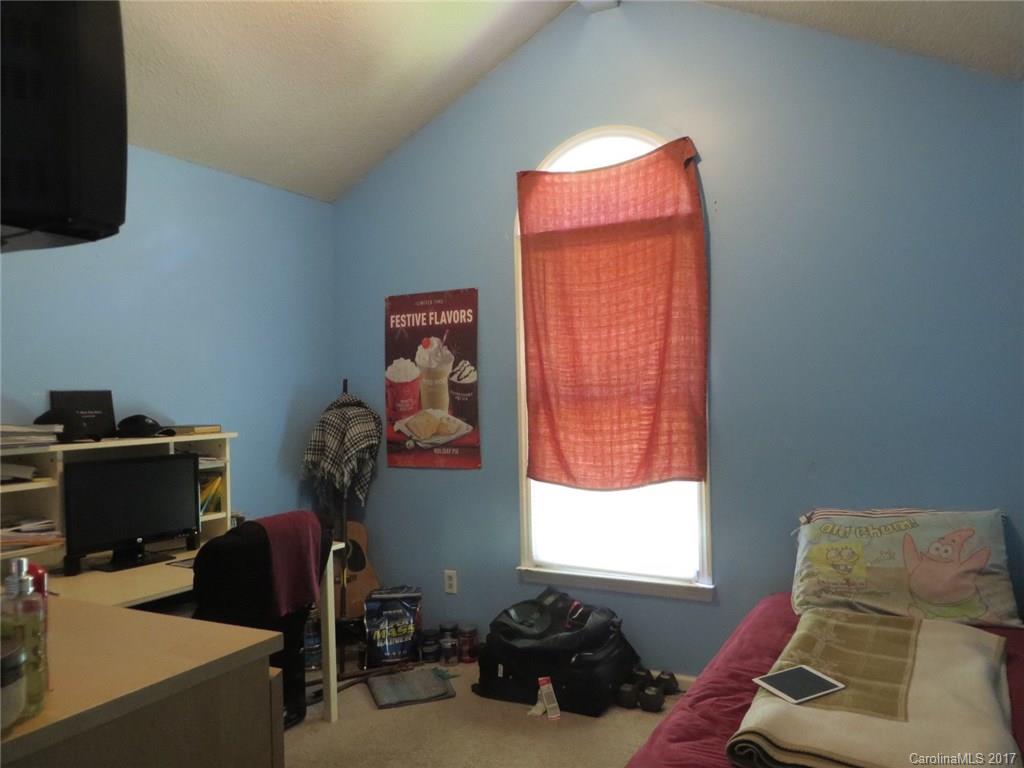 Creekside Village - Residential