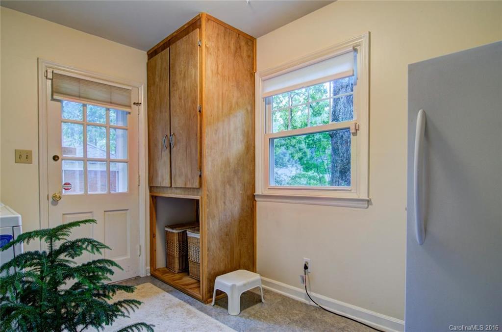 Lansdowne - Residential