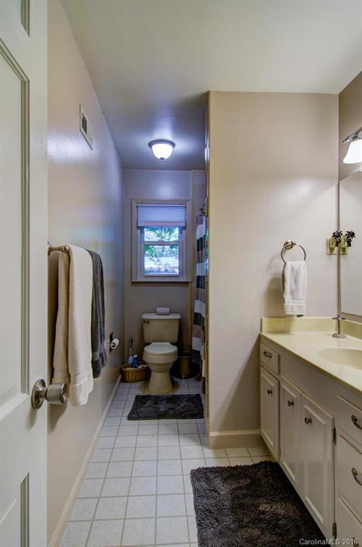 Lansdowne - Residential