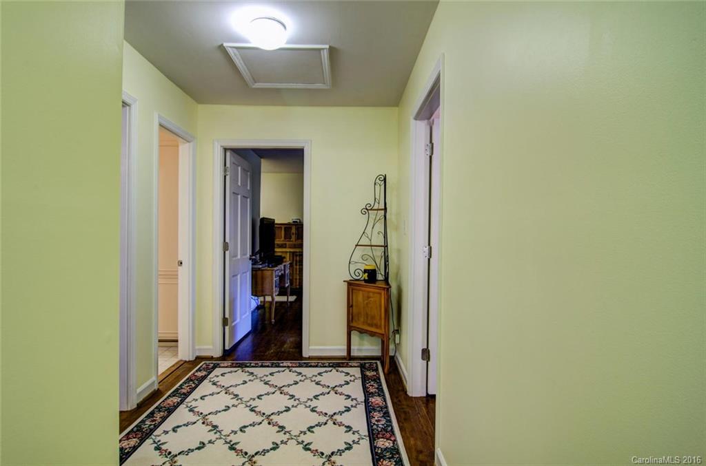 Lansdowne - Residential