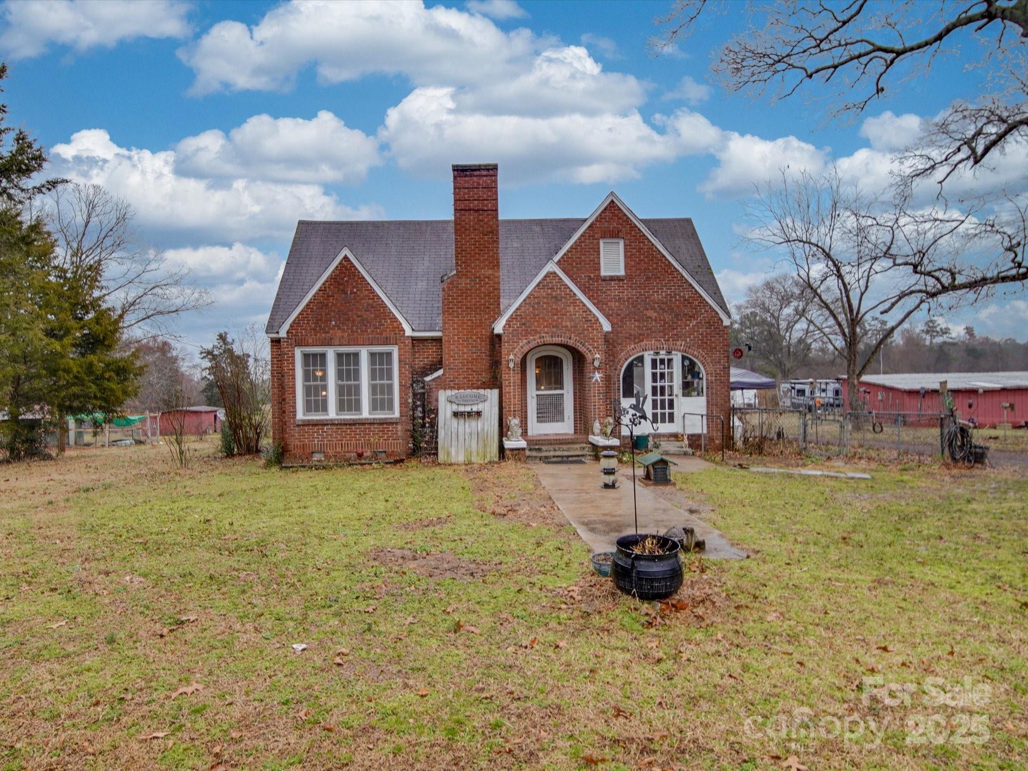1231 Cherry Hill Road