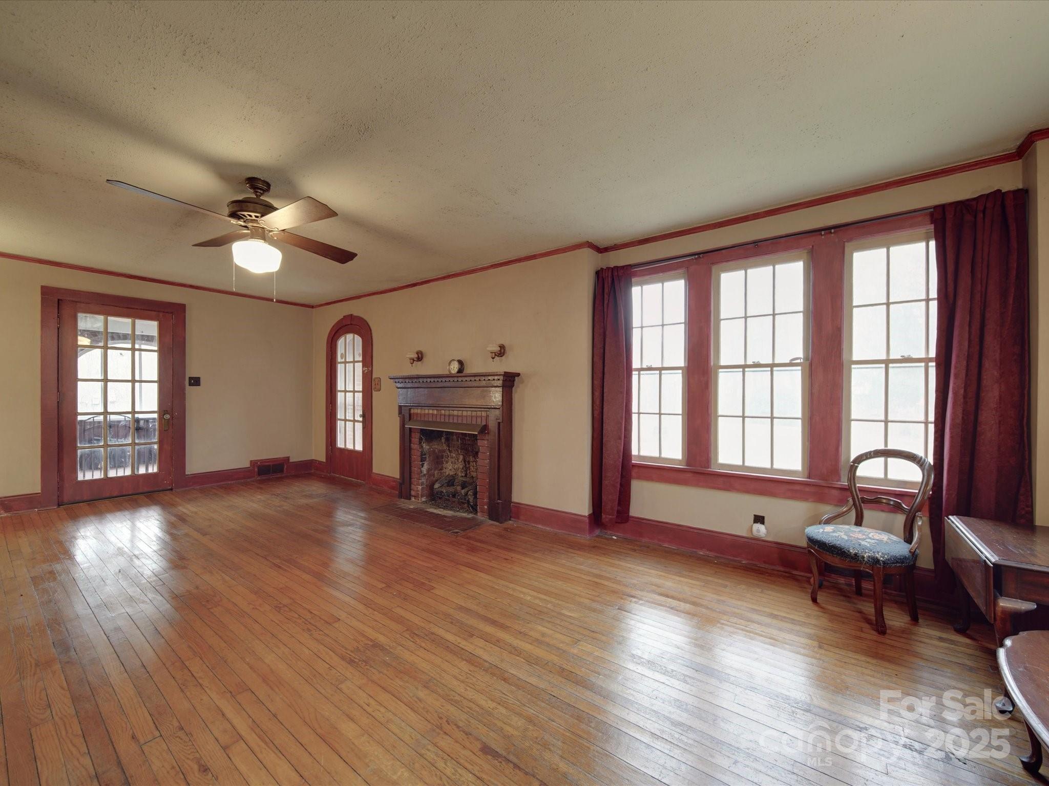 1231 Cherry Hill Road