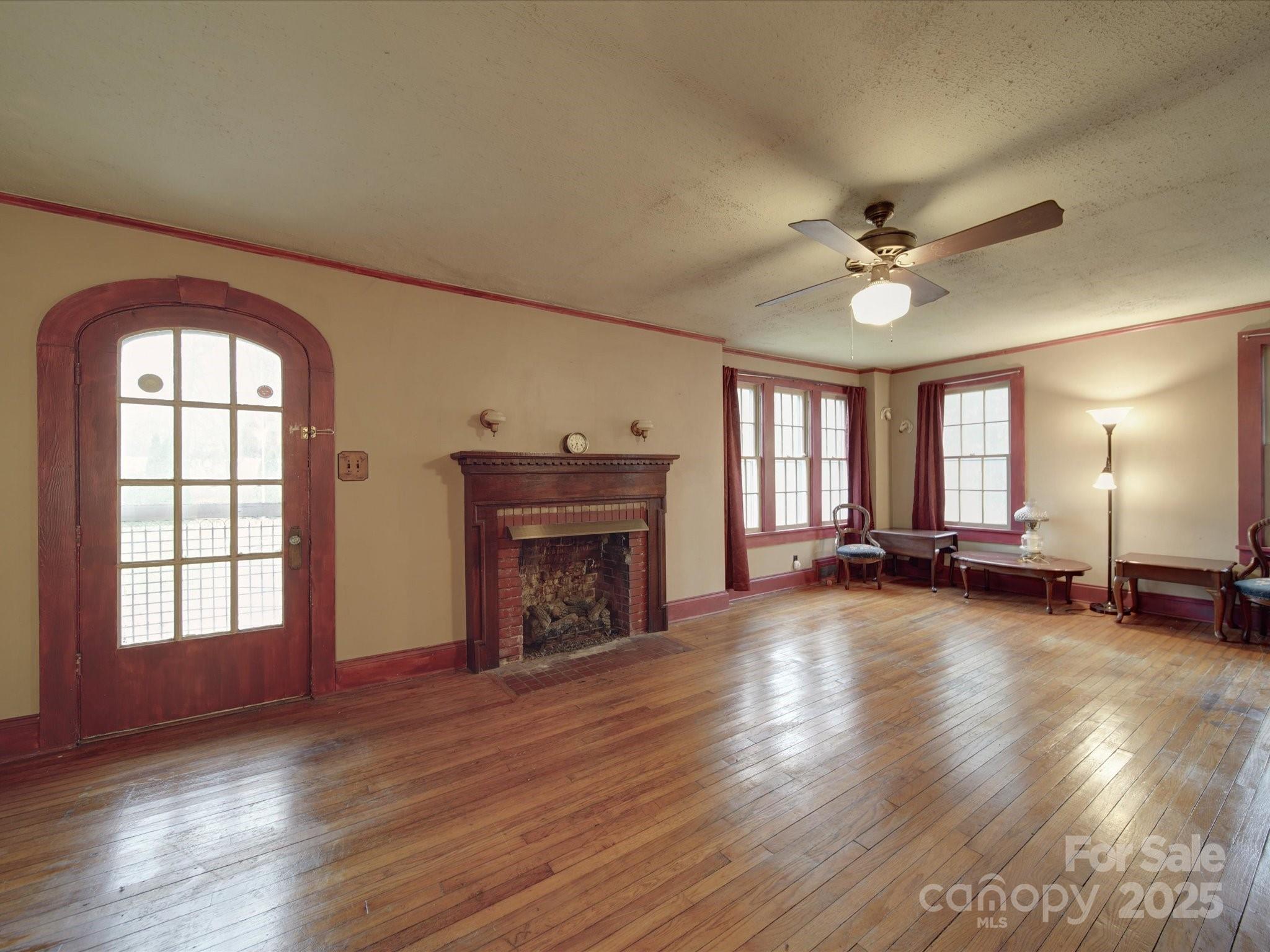 1231 Cherry Hill Road