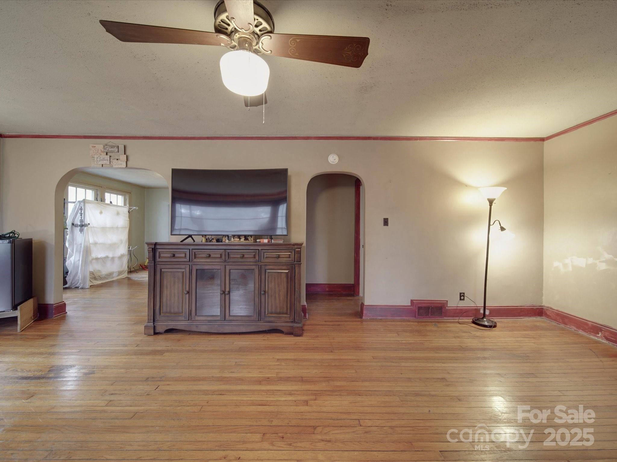 1231 Cherry Hill Road