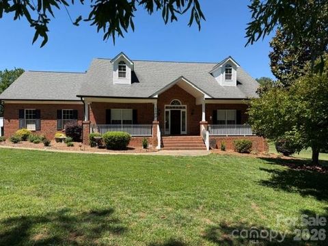 Photo of 1100 Legacy Lake Drive, Monroe, NC 28110 (MLS # 4382510)