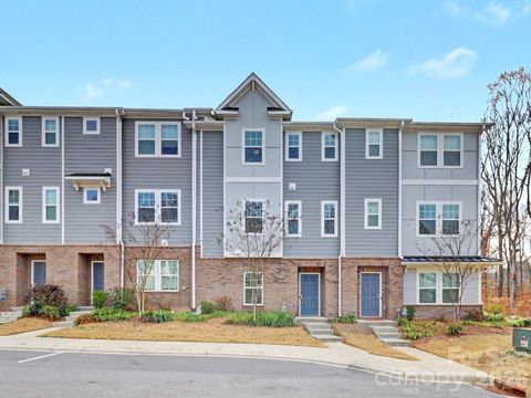 Photo of 3537 Auburn Curb Road, Charlotte, NC 28217 (MLS # 4350906)
