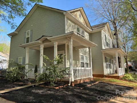 Photo of 12758 Cross Dale Drive, Huntersville, NC 28078 (MLS # 4361265)