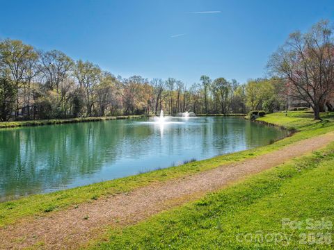 Photo of 7200 Winery Lane, Charlotte, NC 28227 (MLS # 4352224)