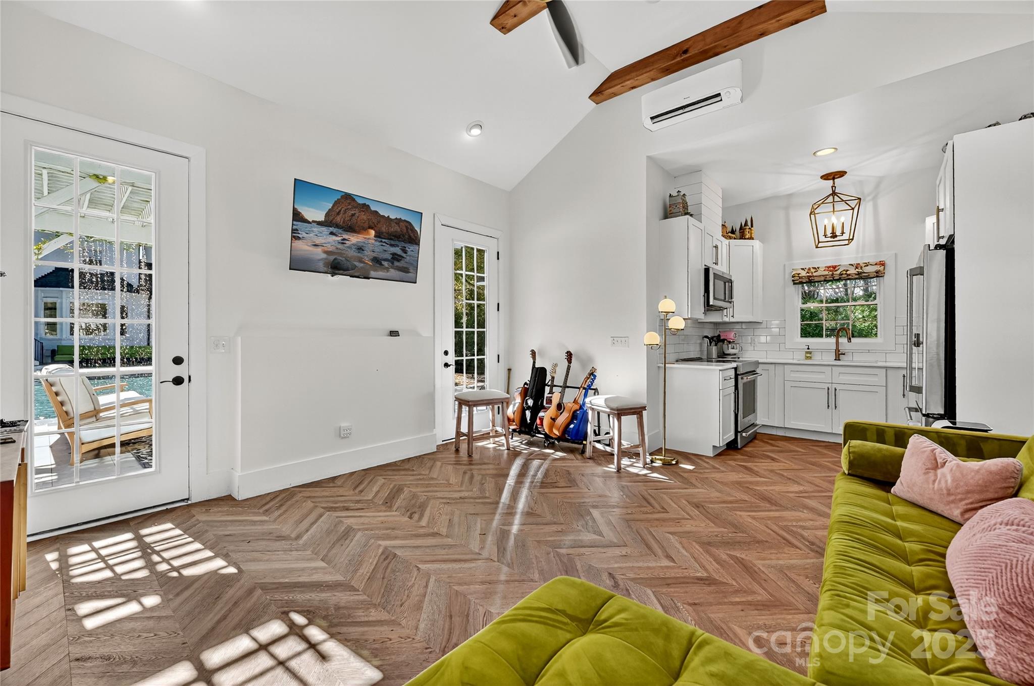 Providence Country Club - Residential