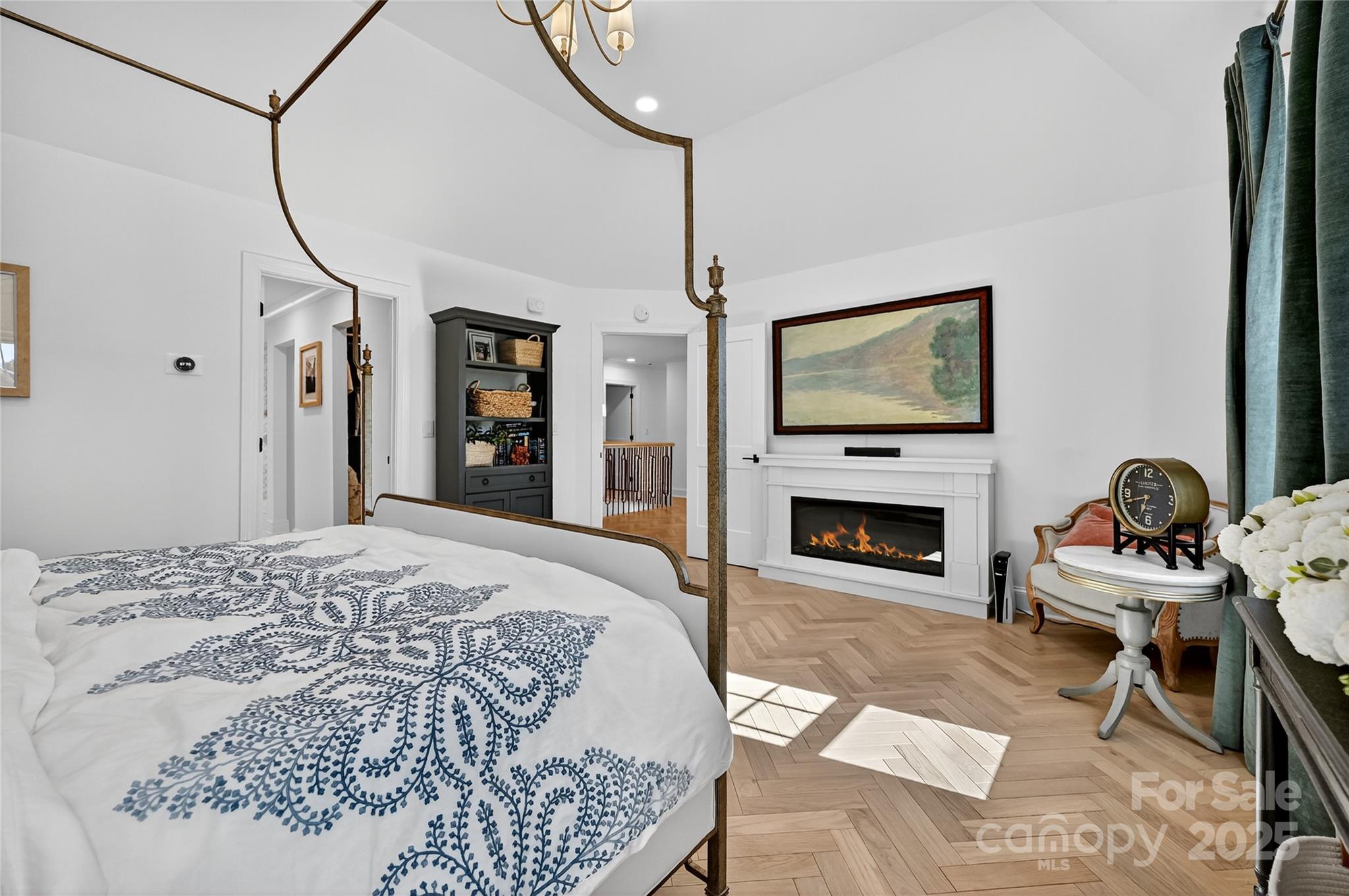 Providence Country Club - Residential