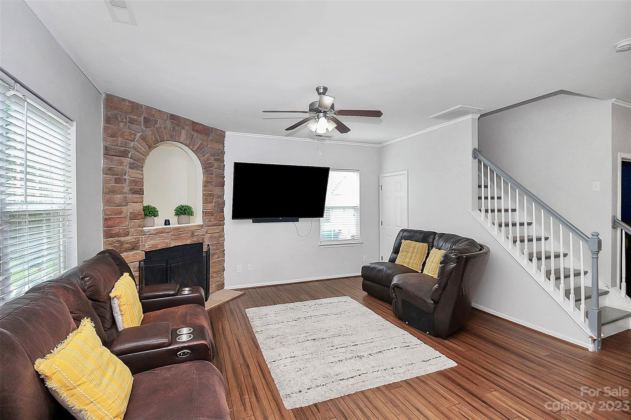 Jones Branch - Residential