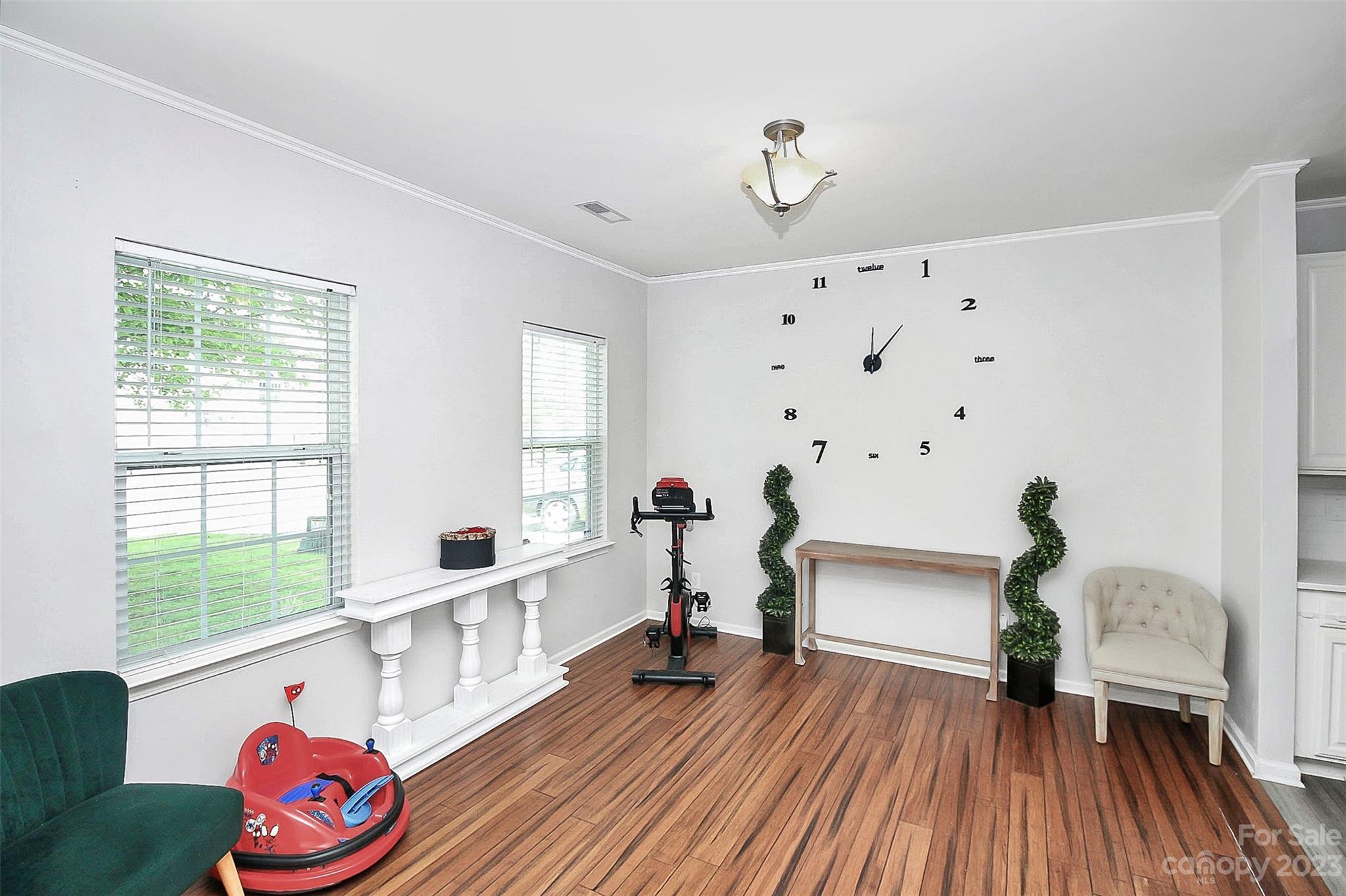 Jones Branch - Residential