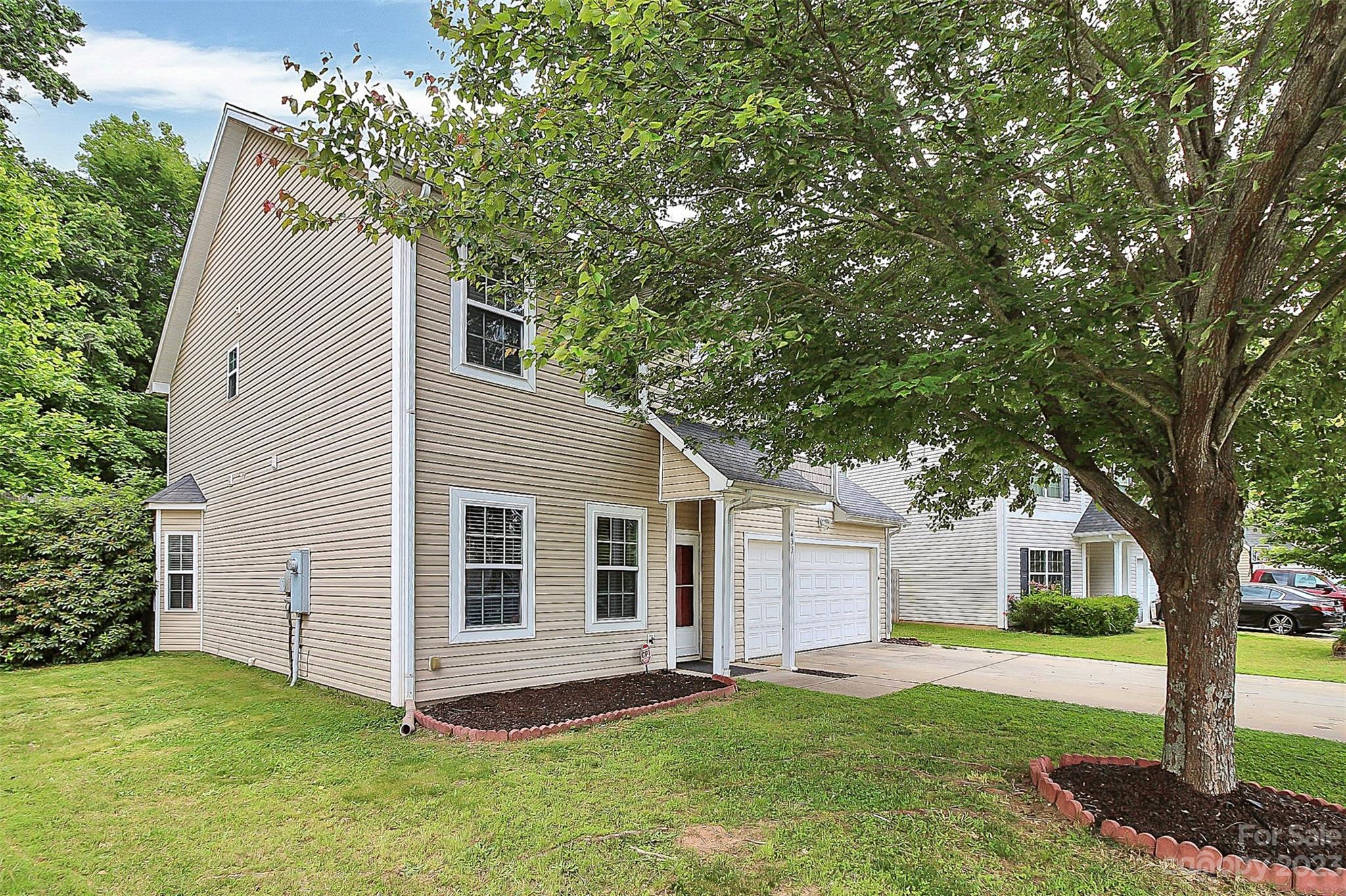 Jones Branch - Residential