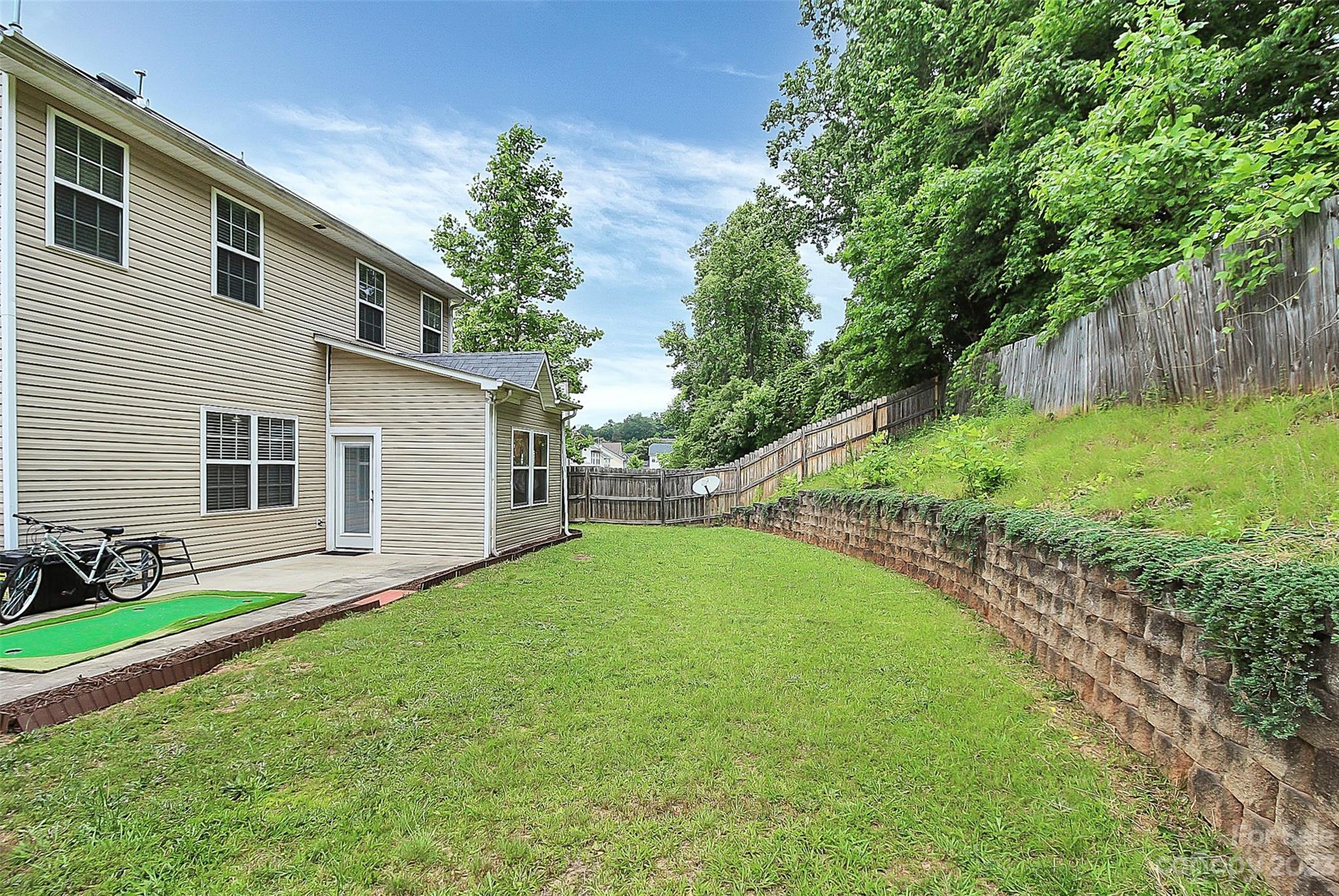 Jones Branch - Residential