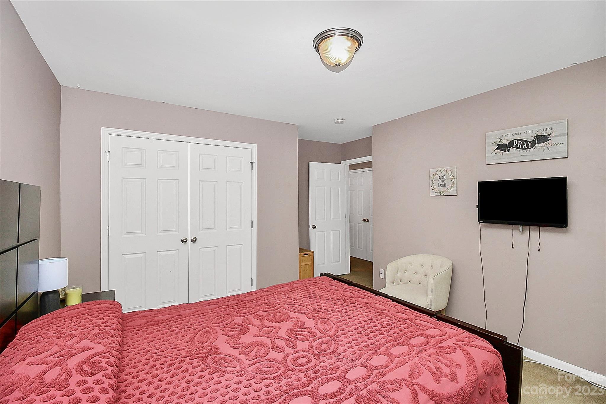 Jones Branch - Residential