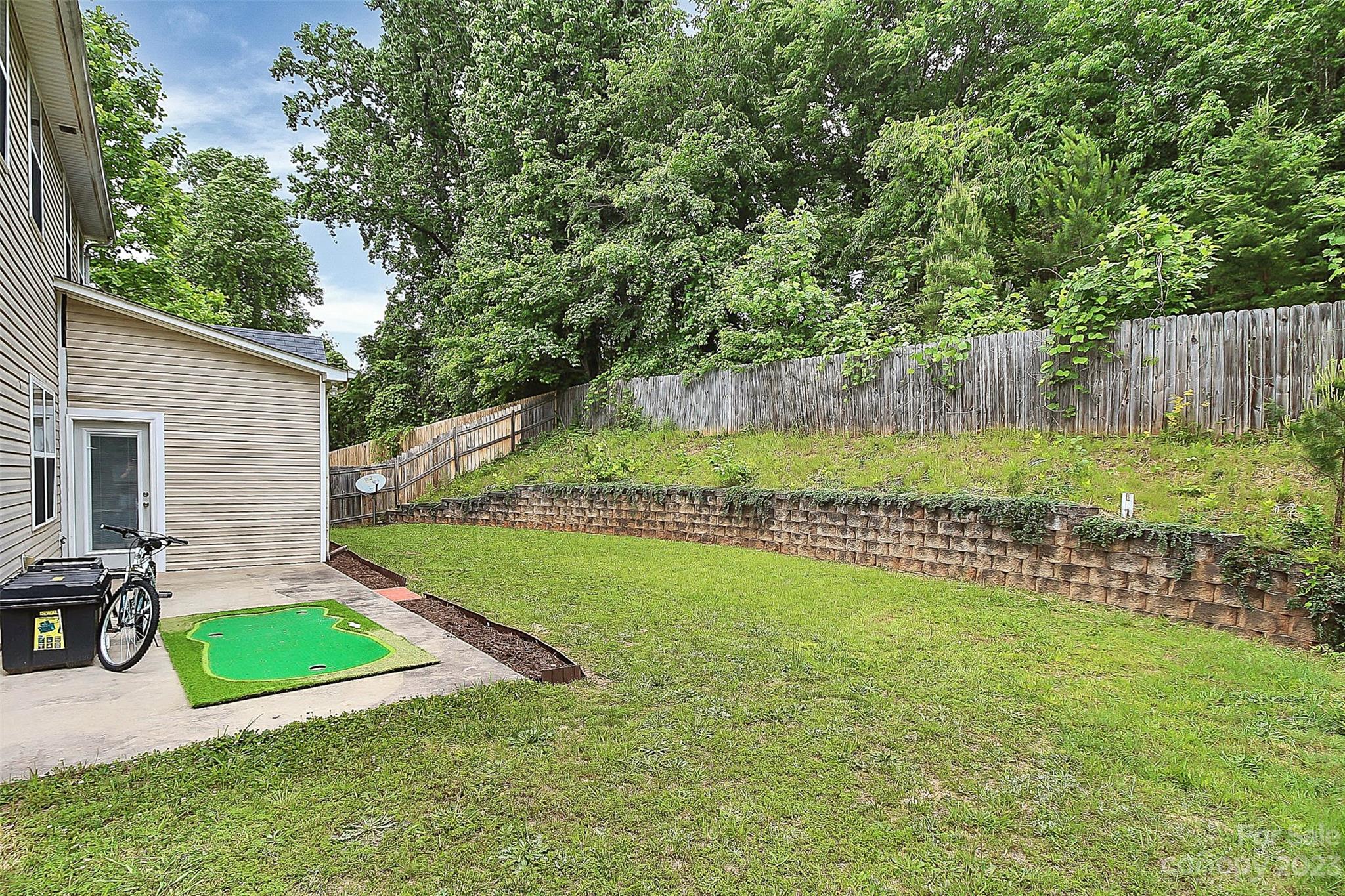 Jones Branch - Residential