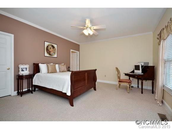 Holcombe Woods - Residential