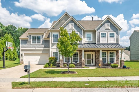Photo of 15110 Brannock Hills Drive, Charlotte, NC 28278 (MLS # 4420573)