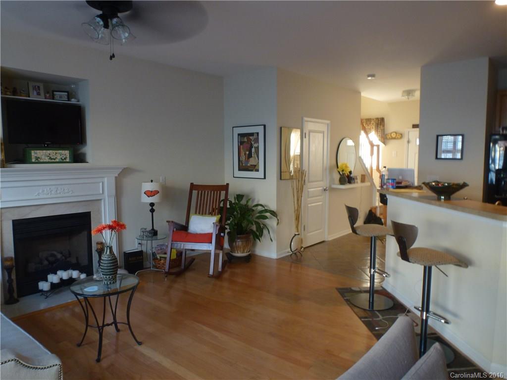 Ridge Pointe - Residential